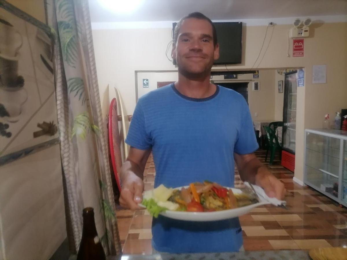 Hospedaje Restaurante El Hombre Malabrigo Eksteriør bilde