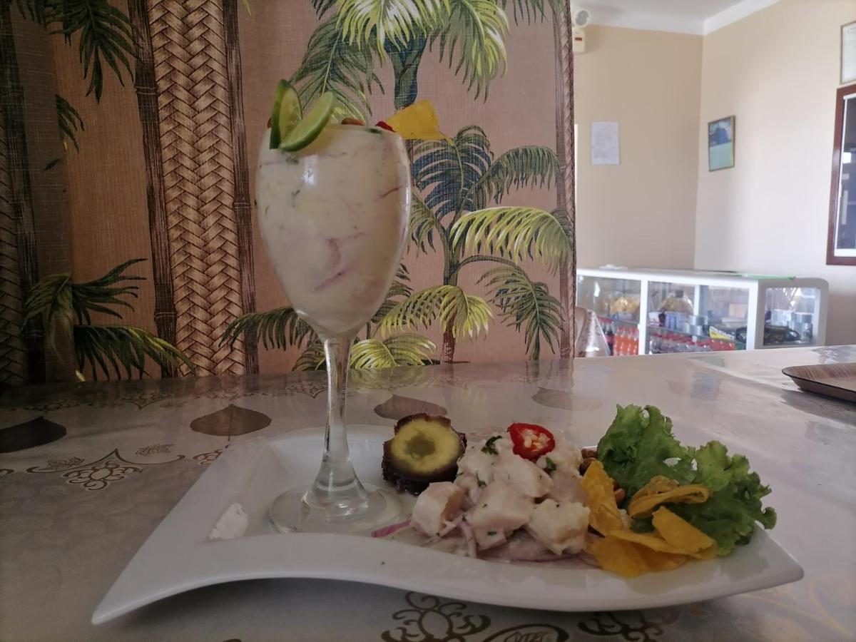 Hospedaje Restaurante El Hombre Malabrigo Eksteriør bilde